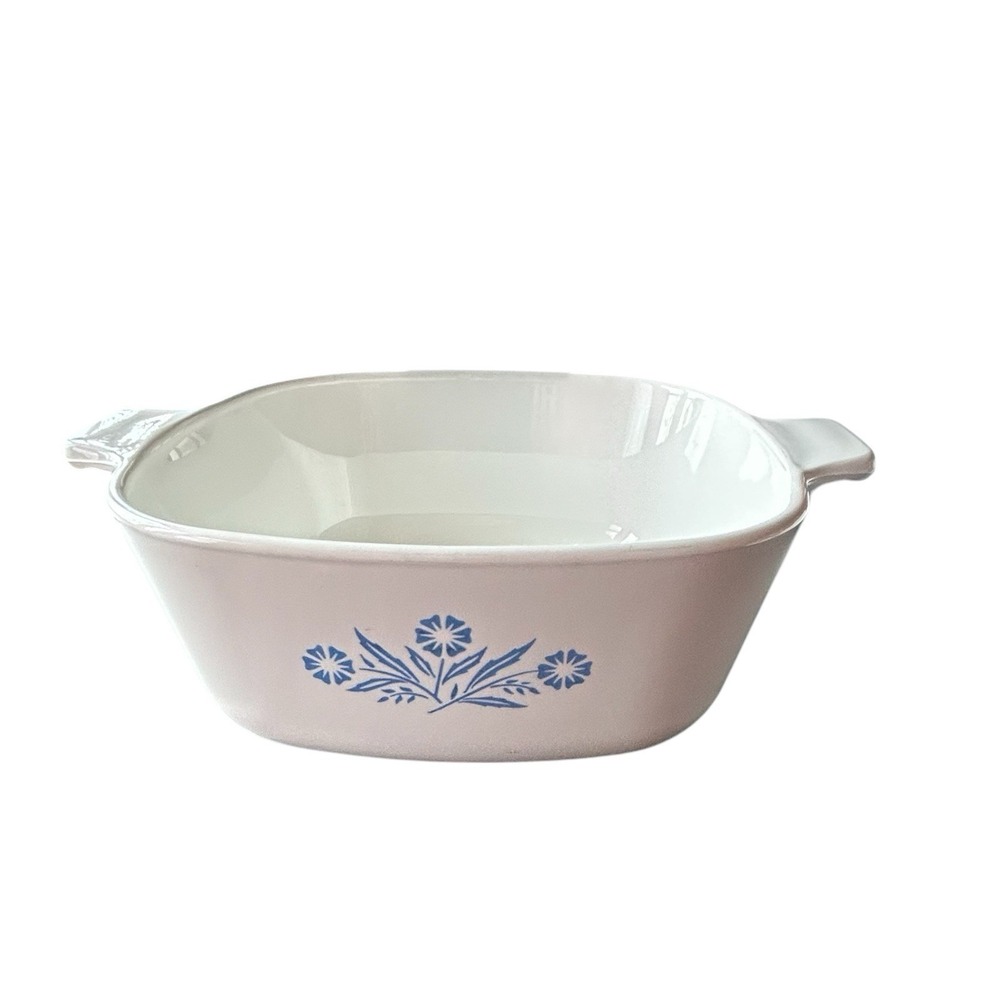 Corning‎ Ware Vintage 60s Blue Cornflower P-1-1/2-B 1.5 Qt Baking Dish No Lid